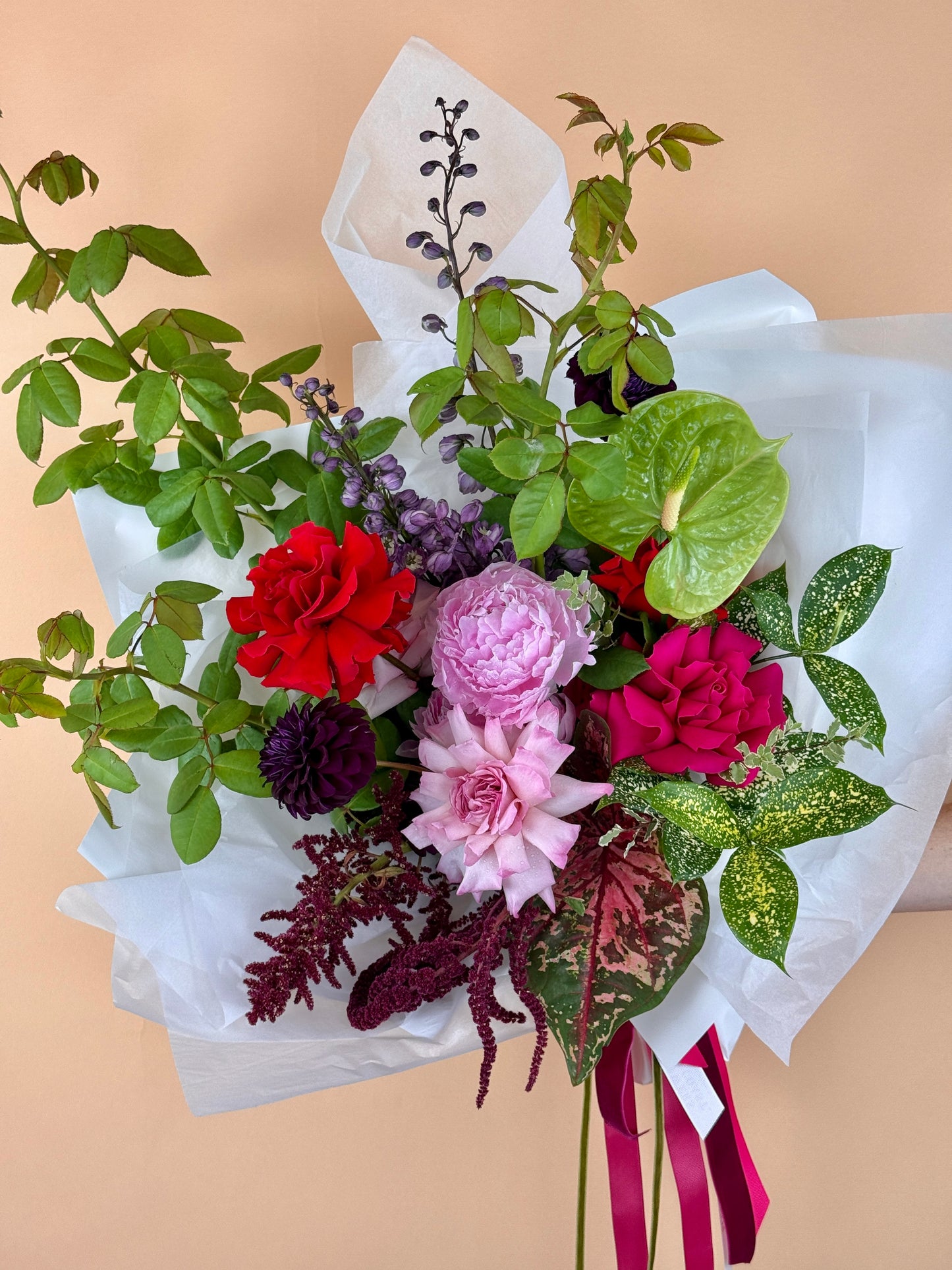 Florist's Choice-Flower-Delivery-Gold-Coast-Florist-Flowers Gold Coast-Beautifully Wrapped-Mini-https://www.flowersgoldcoast.com.au-best-florist