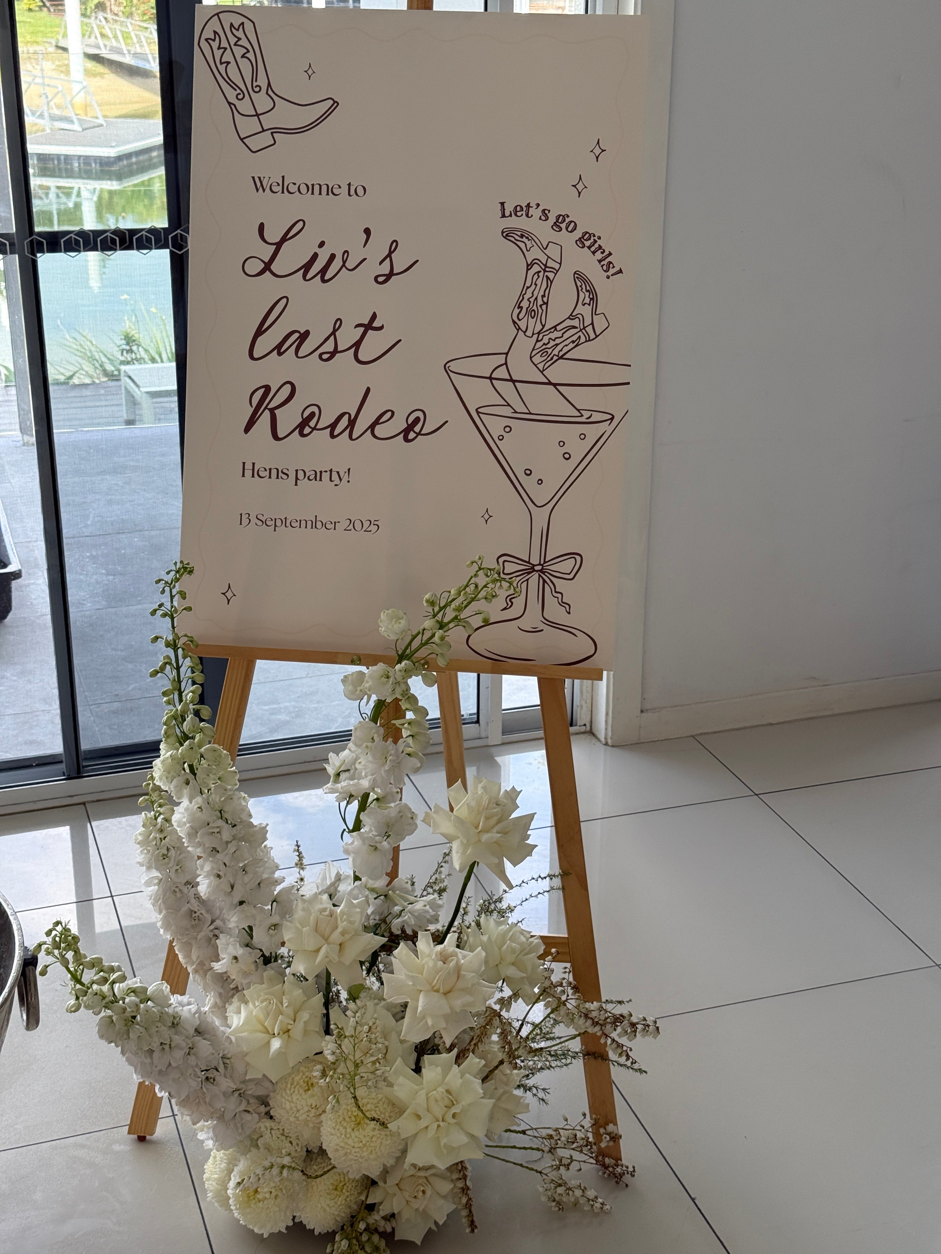 Hen's Party Flowers - Broadbeach Waters, Gold Coast