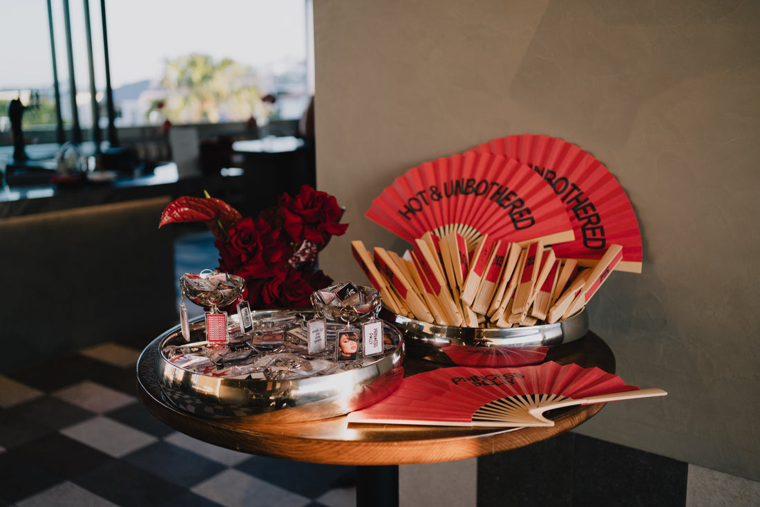 Princess Polly - Christmas Flowers - Mermaid Beach - Gold Coast