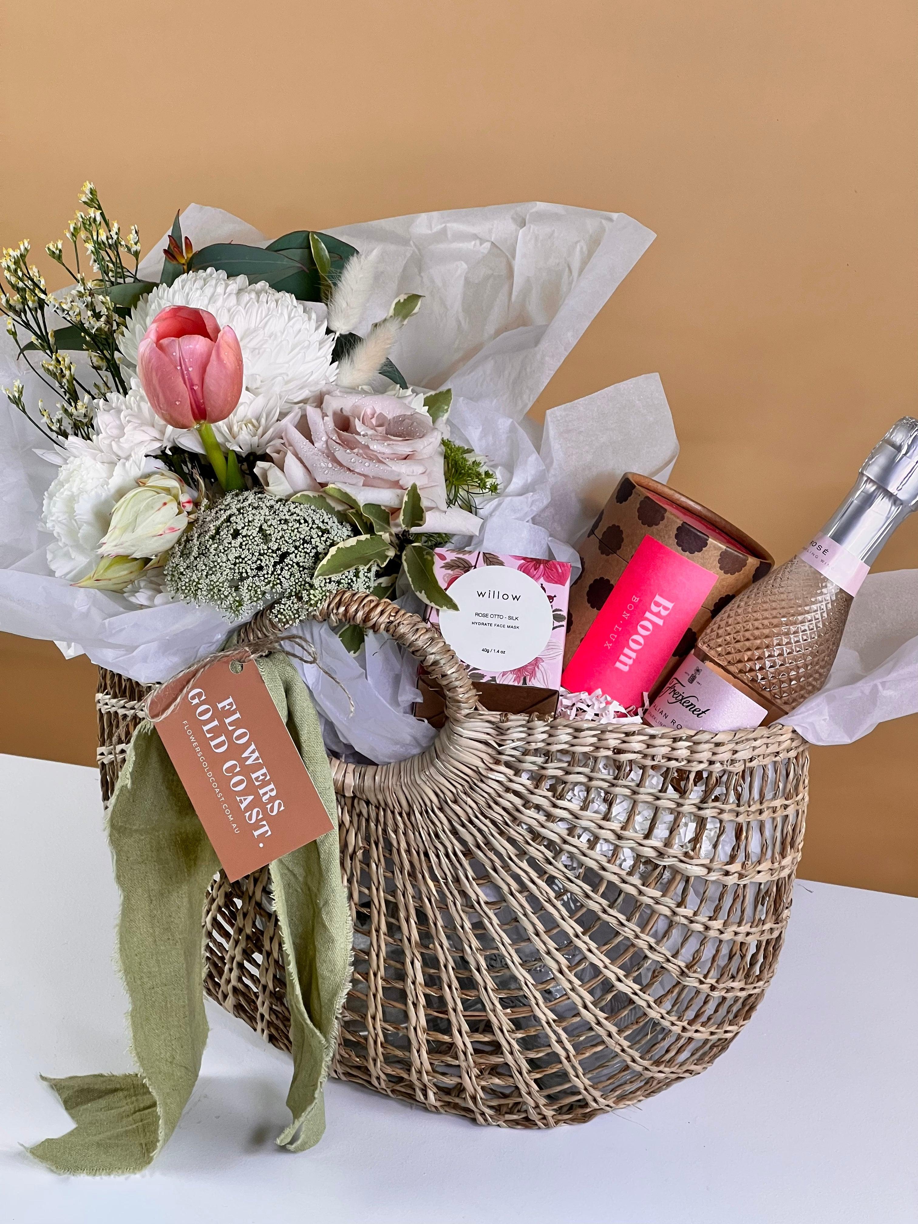 Gift Hampers & Gift Baskets | Same Day Delivery – Flowers Gold Coast
