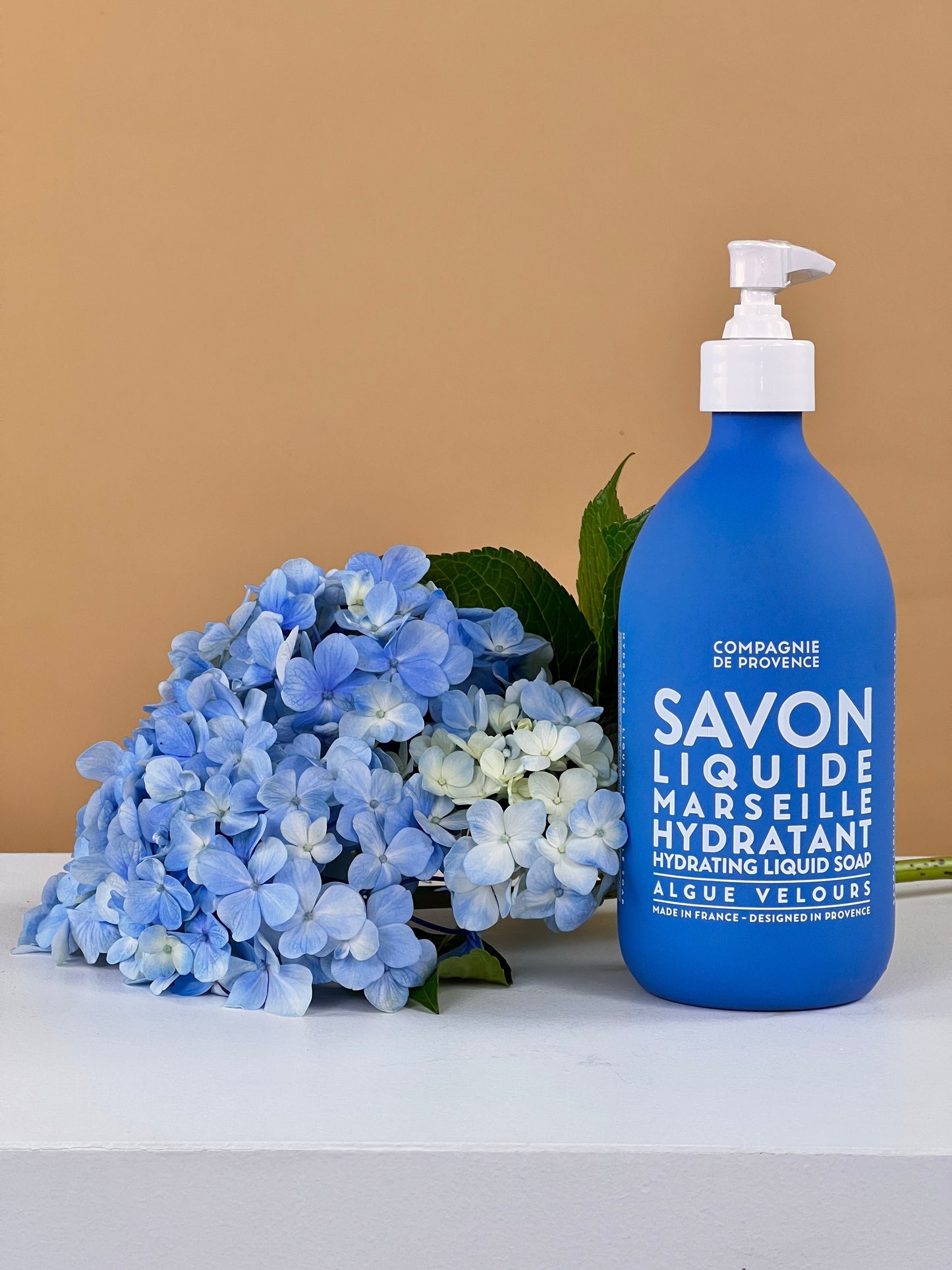 The Hydrating Range - Choose Your Own-Flower-Delivery-Gold-Coast-Florist-La Compagnie de Provence-Liquid Soap-https://www.flowersgoldcoast.com.au-best-florist